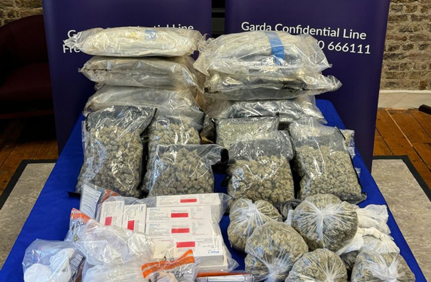  Woman (40s) arrested as €410,000 in drugs seized from Tallaght house