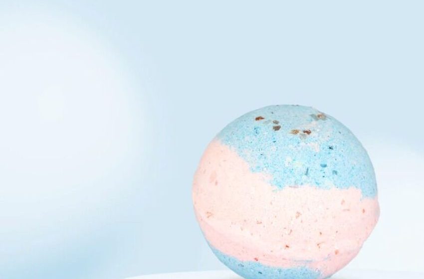  THC-Infused Mixed Bath Bombs – The Double Dream Bath Bomb Mixes THC and CBD for a Calming Experience (TrendHunter.com)