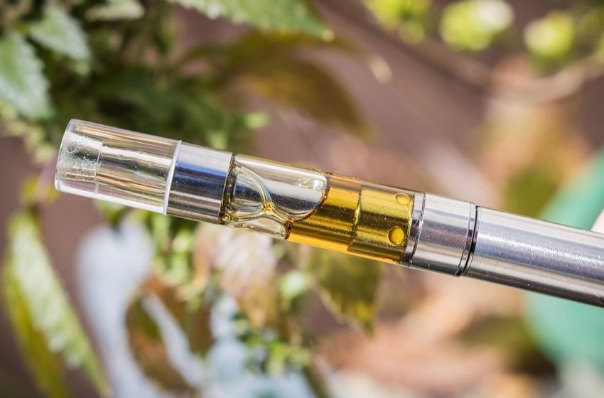  2% Of EVALI Cases Are Fatal – Some Cannabis Vaping Has Lower Risk