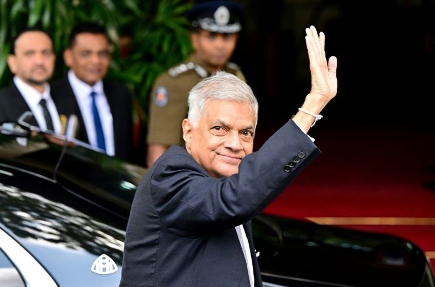  Sri Lanka president faces tough challengers in elections