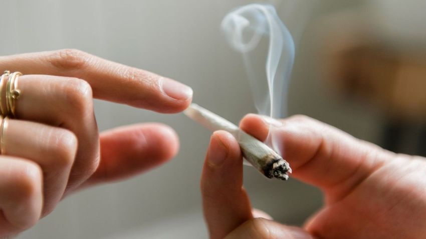  Cannabis use linked to head and neck cancer risk