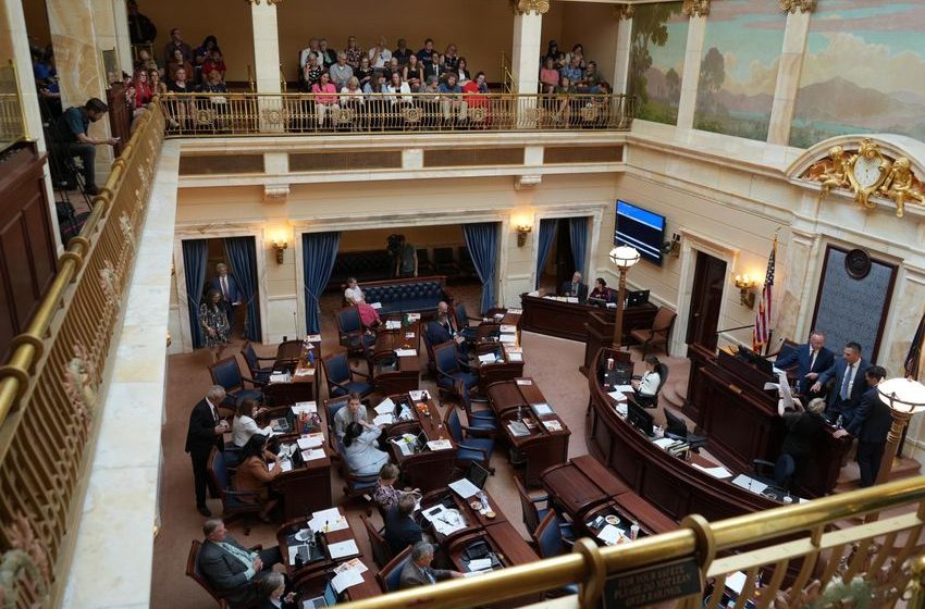  Utah Legislature Puts Initiative Changes on November Ballot