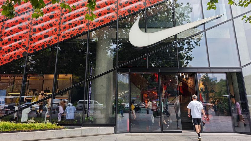  Forbes Daily: Investors Optimistic For Nike Veteran As New CEO