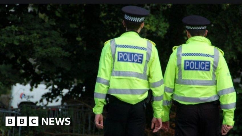  Five men arrested over £1.2m cannabis factory in West Lothian