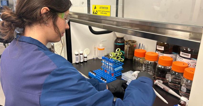  Lab in central Kentucky chosen as first medical cannabis testing facility ahead of legalization