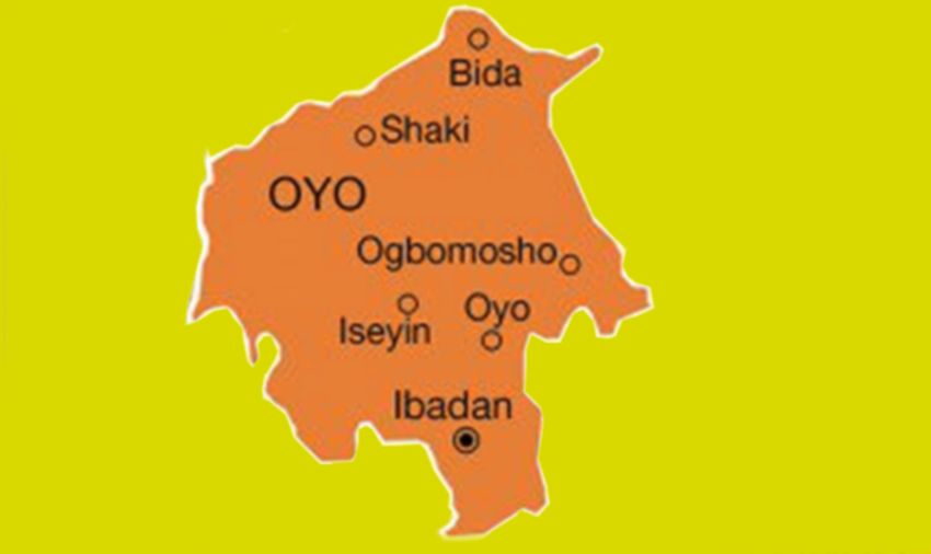  Woman, three others nabbed with N12m, guns in Oyo