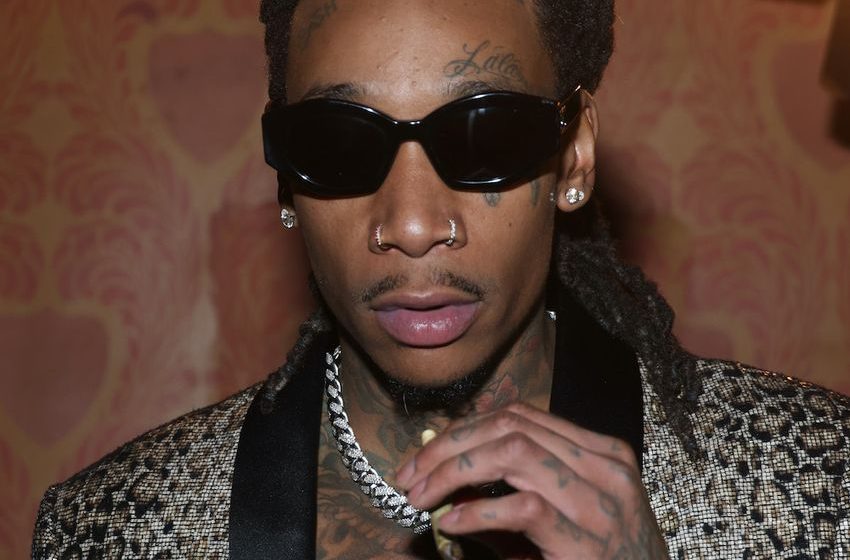  Wiz Khalifa Reportedly Indicted In Romania For Smoking A Joint Onstage