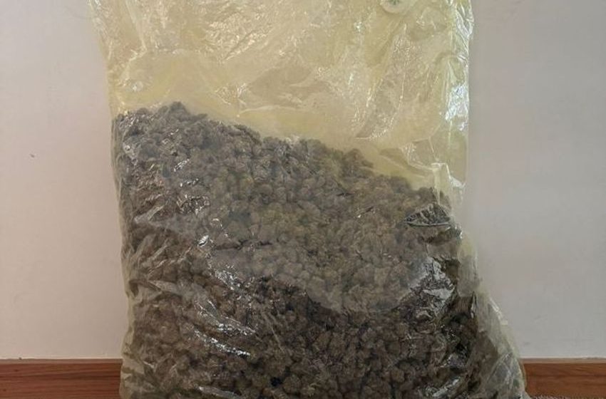  Gardaí arrest man following seizure of herbal cannabis worth €136,000 in west Dublin