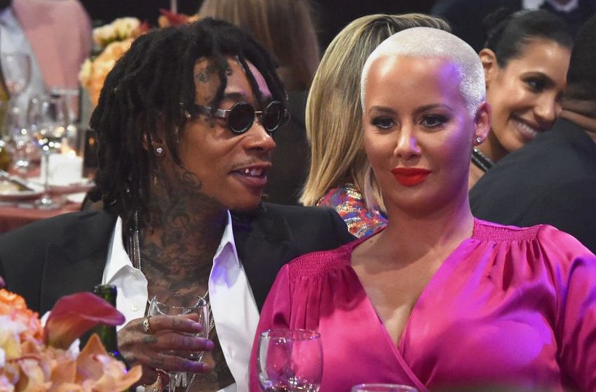  Wiz Khalifa Indicted For Illegal Drug Use After Smoking On Stage At Romanian Music Festival