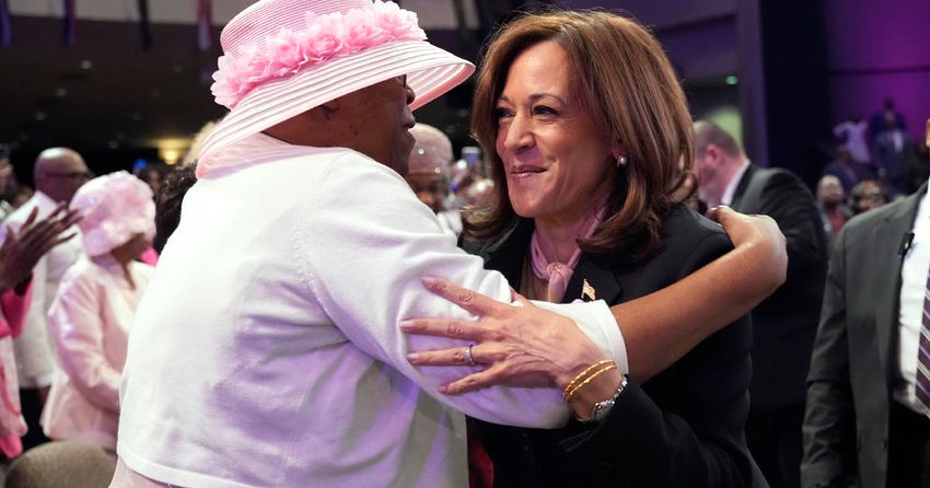  Kamala Harris turns to her faith in outreach to Black voters