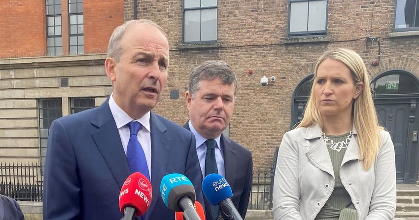  Sharp exchanges between Fine Gael and Fianna Fáil dominate election debates