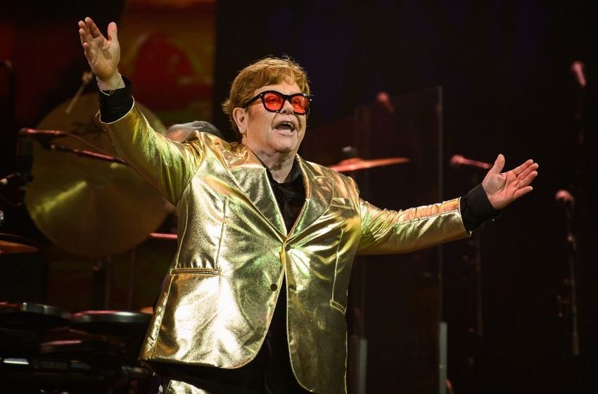  Elton John calls marijuana legalization ‘greatest mistake of all time’