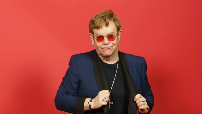  Elton John Calls Legalizing Weed “One of the Greatest Mistakes of All Time”