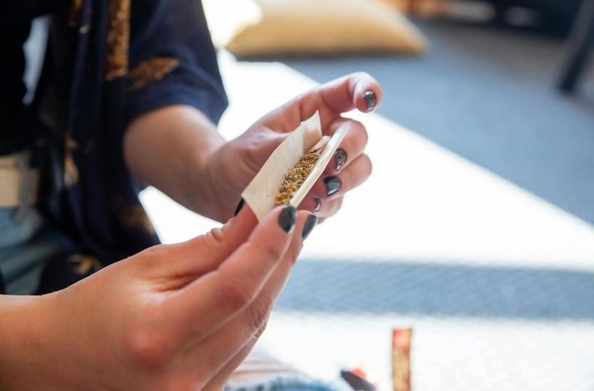  Data Shows Young Women Use More Cannabis Than Men— Here’s Why