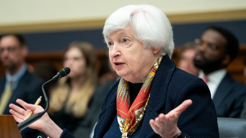  Yellen on if she’s ever ‘inhaled’: ‘The answer is yes’ (Lauren Irwin/The Hill)