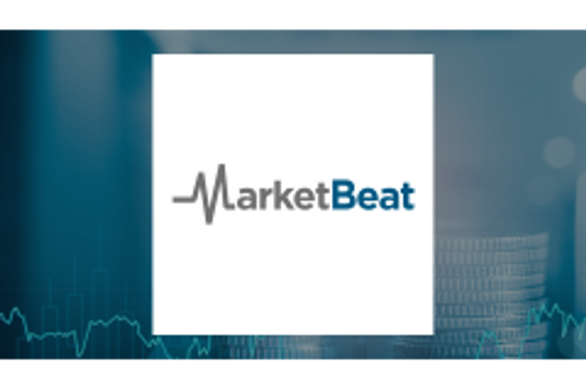  Head to Head Contrast: 9F (NASDAQ:JFU) versus SHF (NASDAQ:SHFS)