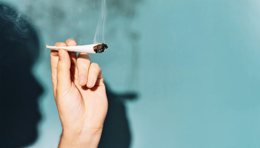  Smoking weed can be really bad for your teeth