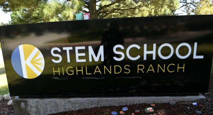  STEM School Highlands Ranch teacher kissed, smoked with student, police say